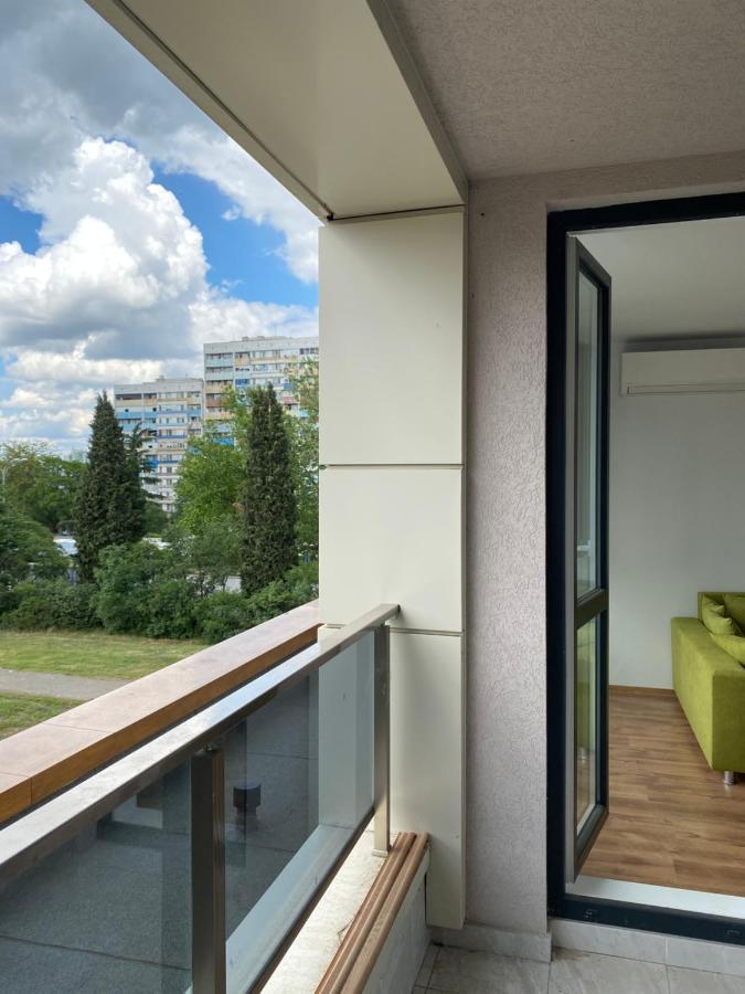 The Ideal Apartment Burgas Exterior photo